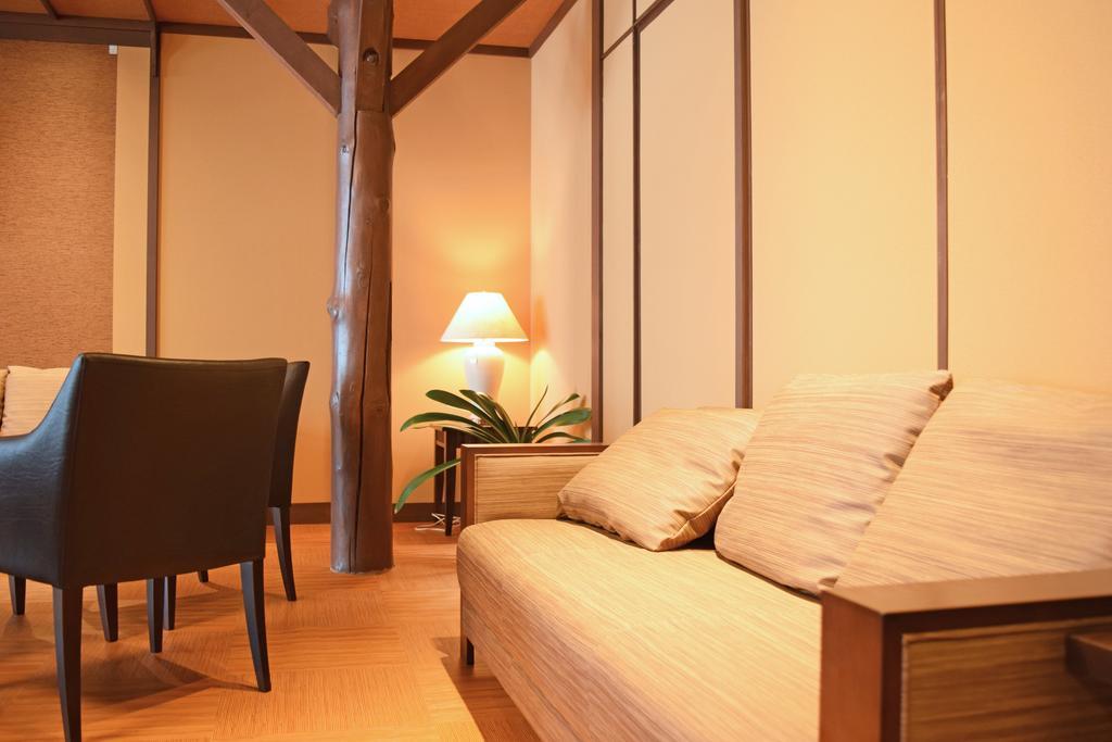 Niseko Park Hotel Экстерьер фото